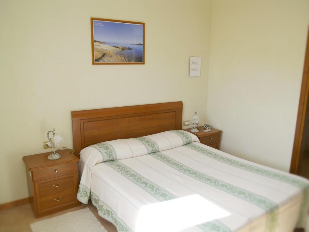Hotel Da Paolino Trinita d'Agultu e Vignola Room photo